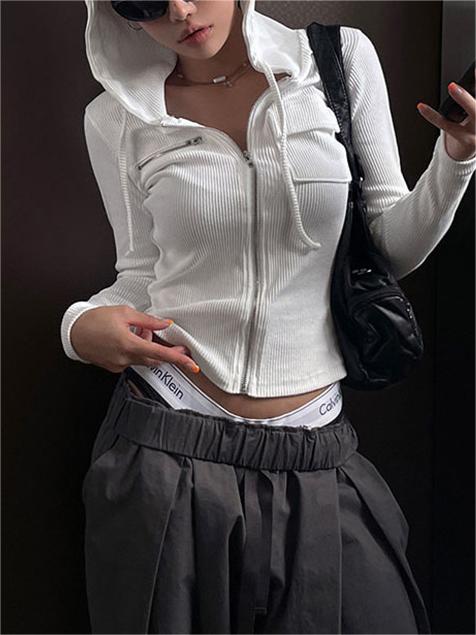 Mozy | Geribde Katoen Stretch Top met Ritssluiting en Capuchon