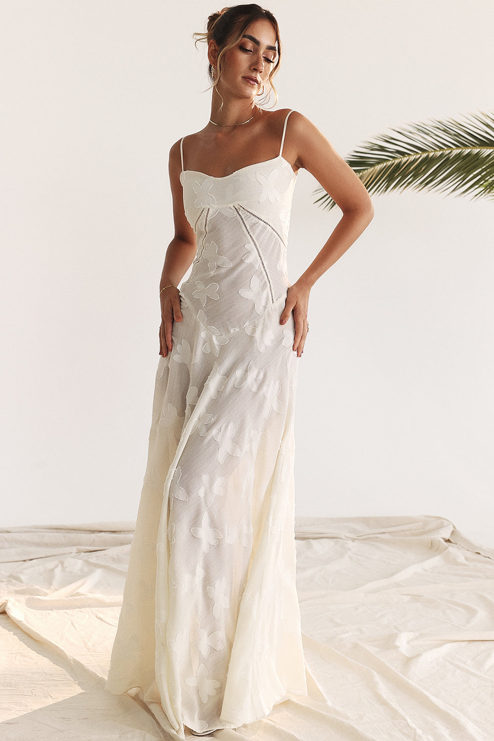 Liane | Stralend Elegant in een Rugloze Maxi-Jurk
