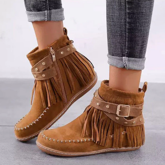 Jess – Vintage Laarsje voor de Herfst