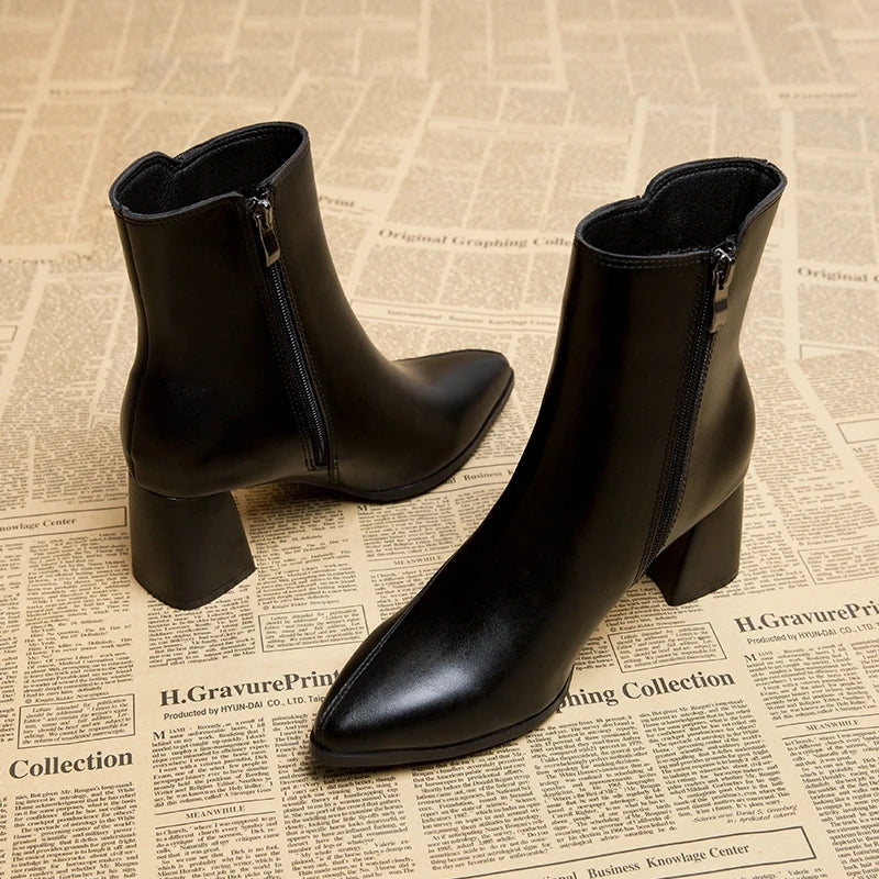 Ashley | Sculpted Enkelboots Zwart Kunstleer