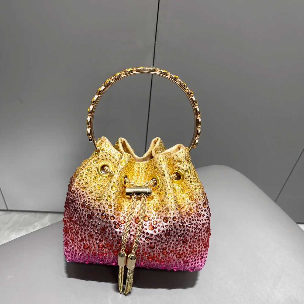 Mona | Strass Bucket Tas – Glanzend & Hoogwaardig