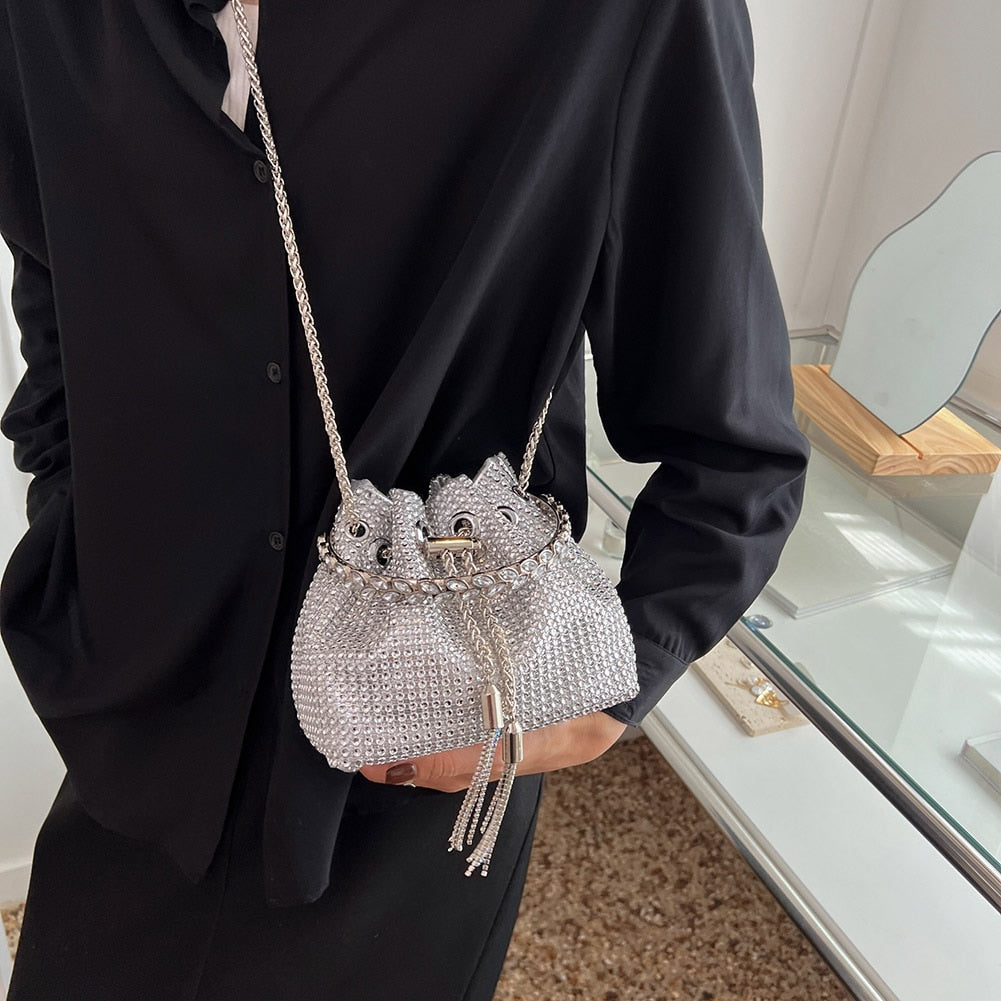 Mona | Strass Bucket Tas – Glanzend & Hoogwaardig