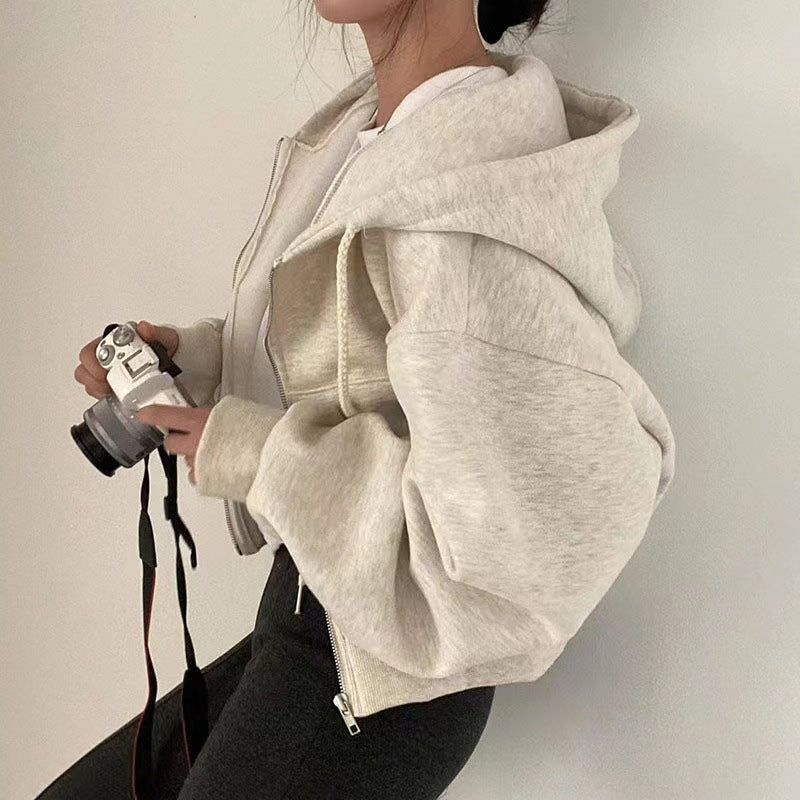 Pien | Fleece-Gevoerde Cropped Hoodie met Rits