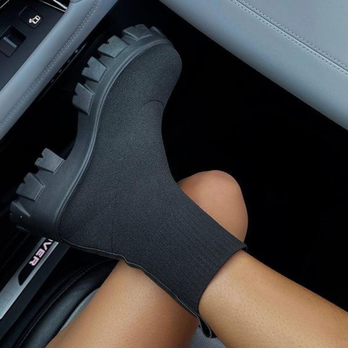 Liselotte | Stretchy Sock Laarzen met Chunky Zool