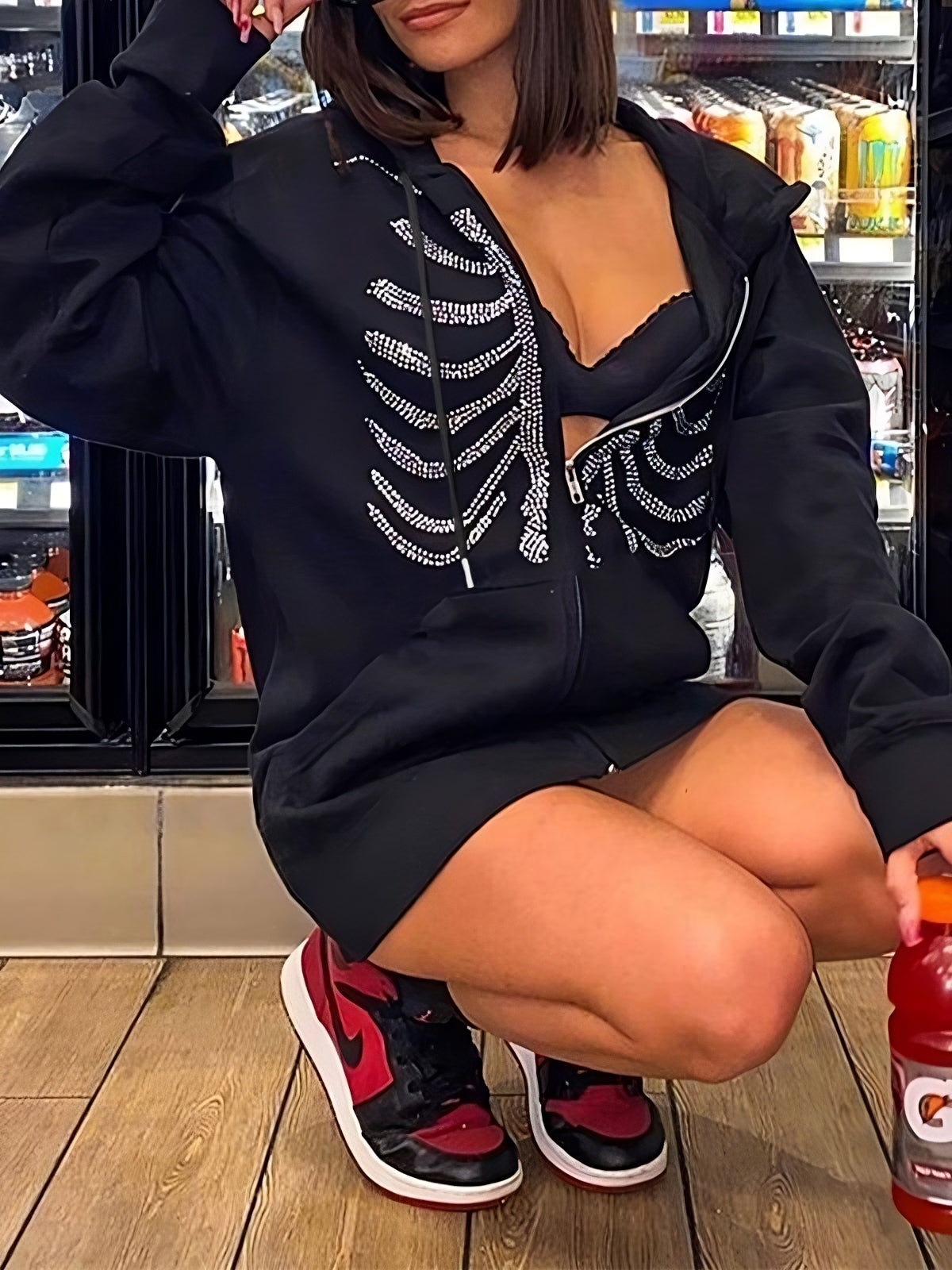 Liane | Zwarte Katoenmix Hoodie met Strass Schedel | Julie Mae