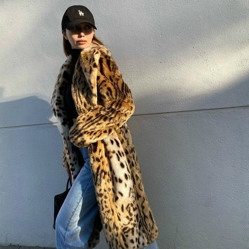 Alisa | Dames lange bontjas – oversized pasvorm met dierenprint & kraag