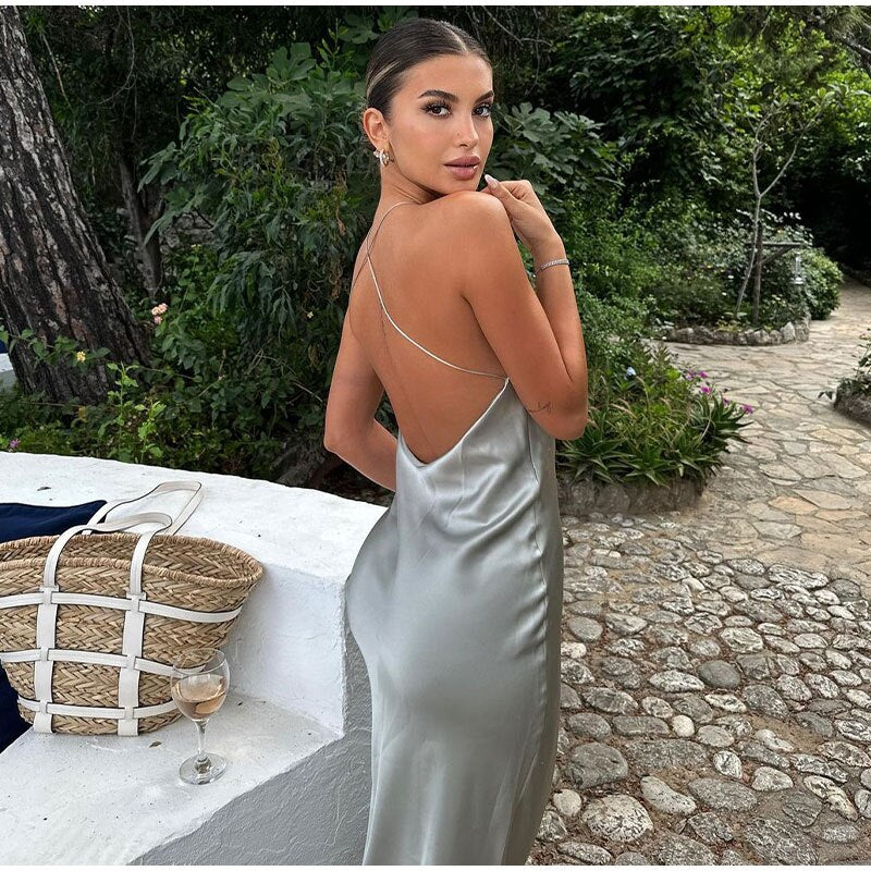 Kiki | Glamoureuze Luchtige Zomerjurk met Spaghettibandjes
