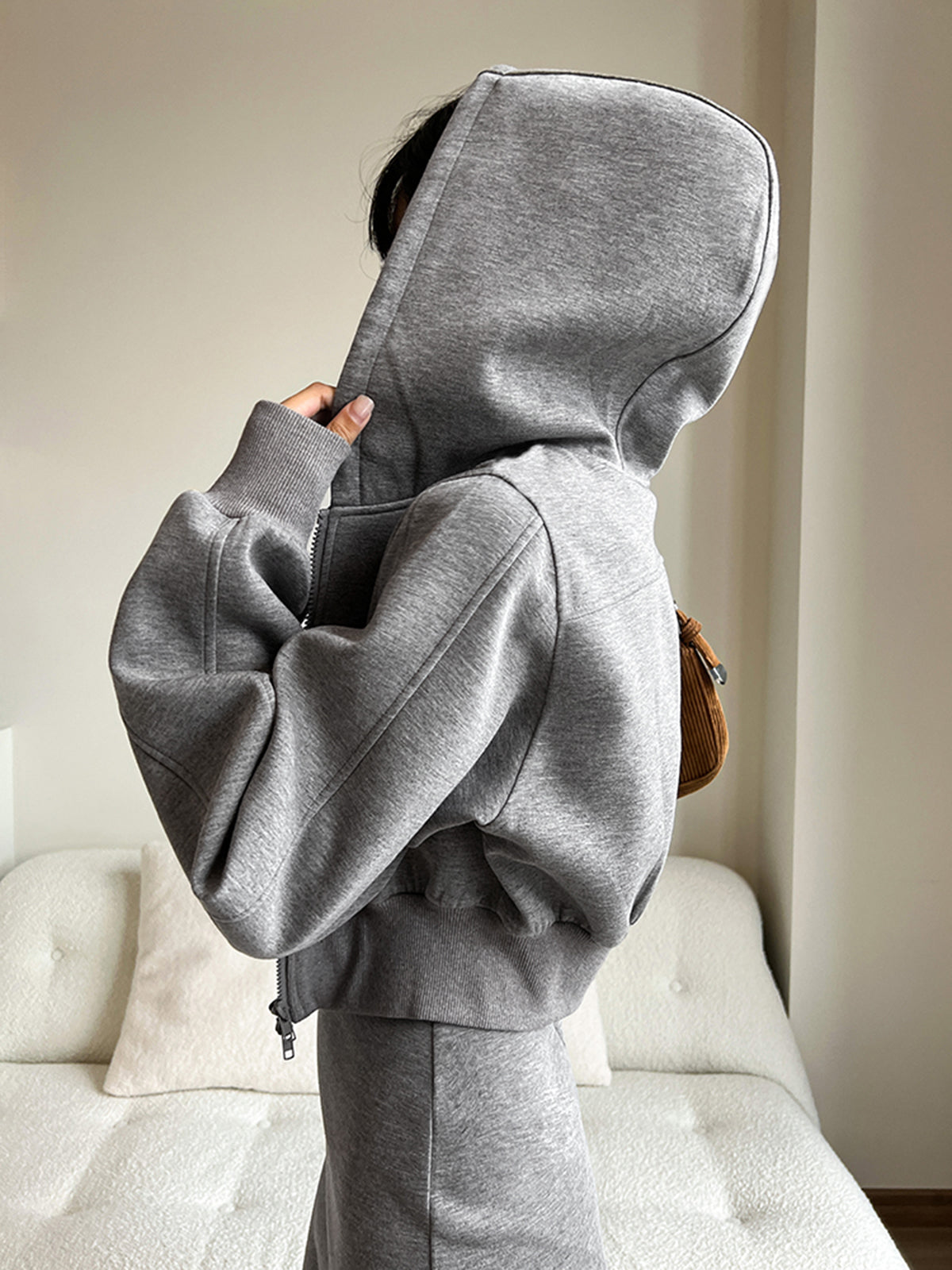 Annabelle | Stijlvolle Zip Crop Hoodie Dames