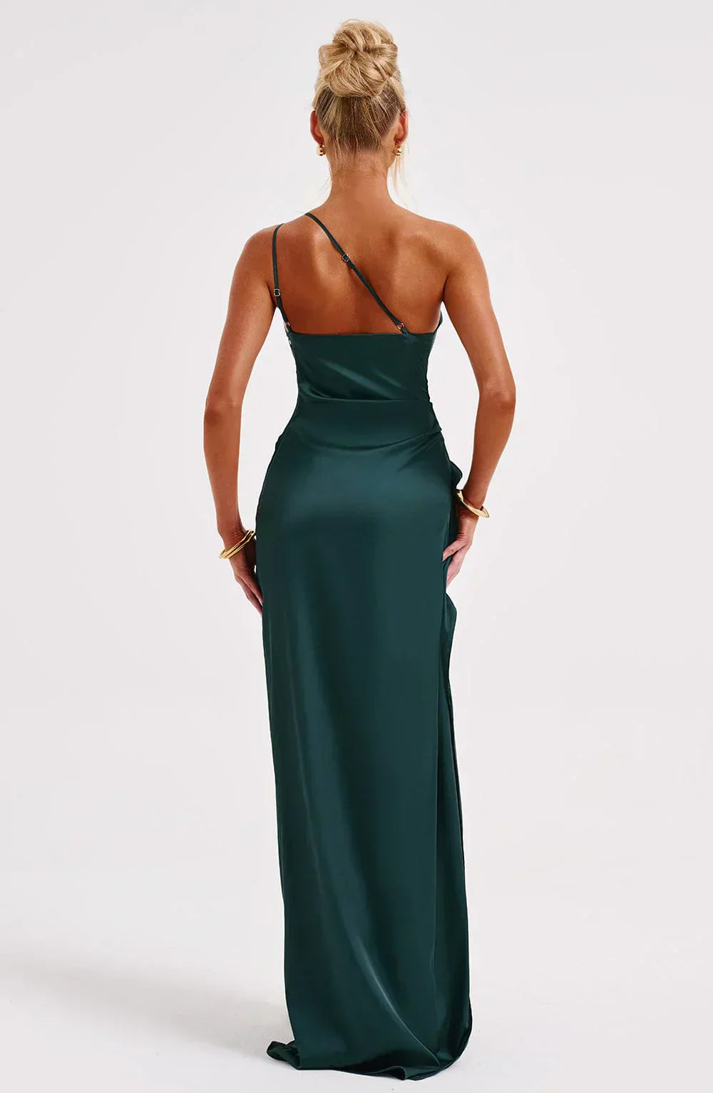 Parker – De Luxe One-Shoulder Satijnen Splitjurk
