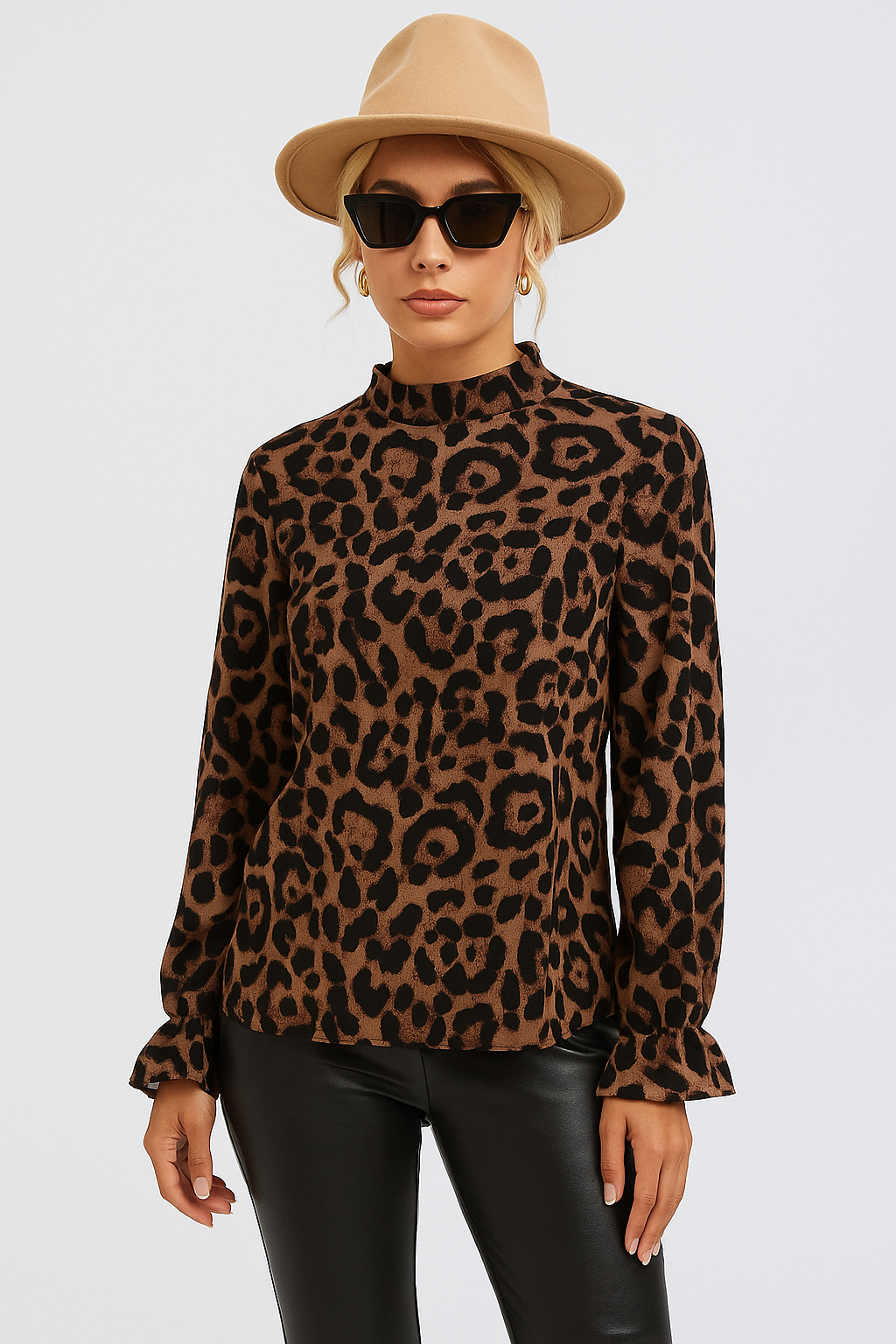 BAYLOR – Luipaardprint Zomerse Blouse met Geplooide Kraag voor dames