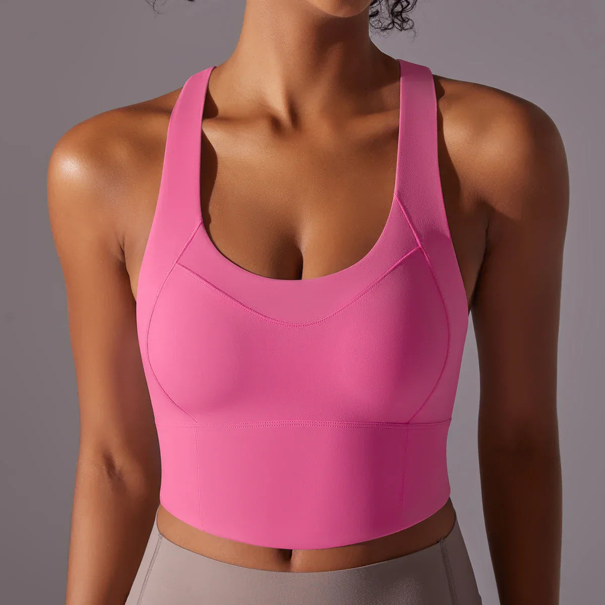 Melanie | Ademende Stretch Sportbh met Racerback en Scoop Neck