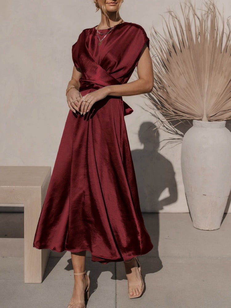 JUUN | Prachtige elegante midi avondjurk