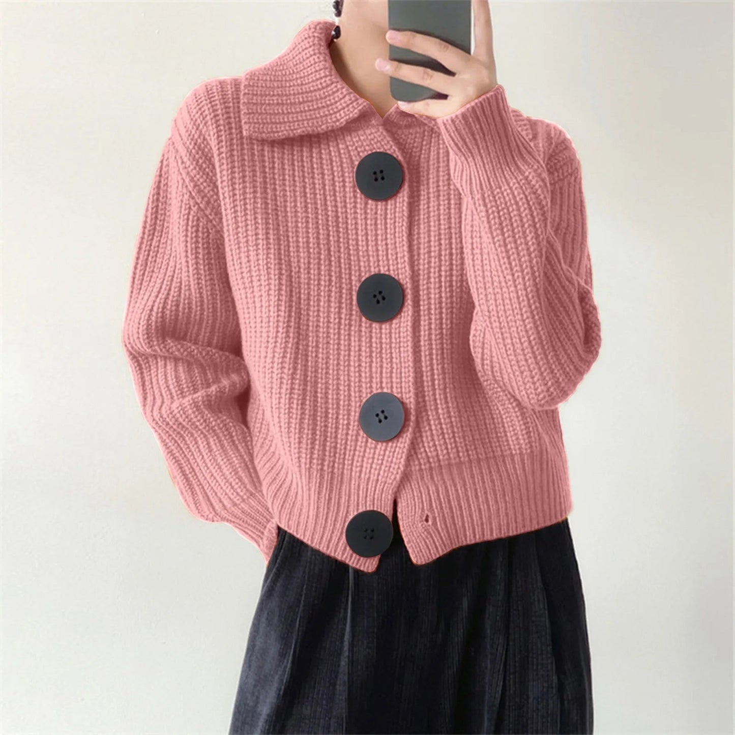 Amelia | Gebreide Cardigan met Statement Knopen