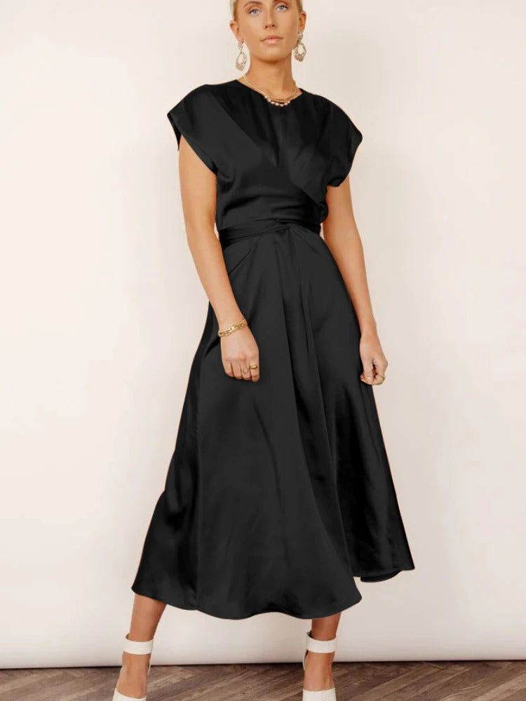 JUUN | Prachtige elegante midi avondjurk
