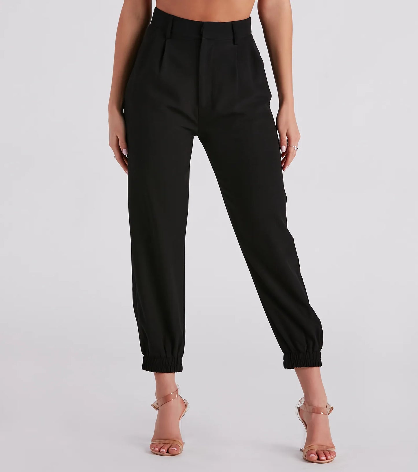 COCO | Slank gesneden broek met moderne pasvorm
