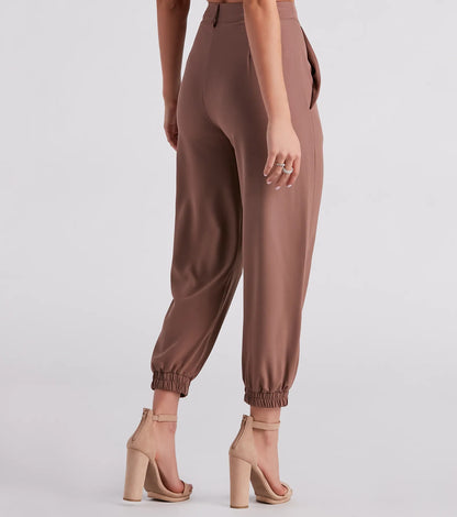 COCO | Slank gesneden broek met moderne pasvorm