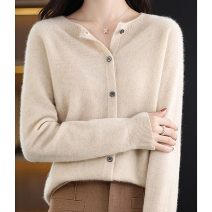 Joana - Marino-Wol Look Trui met Knoopsluiting en V-Hals voor de Herfst
