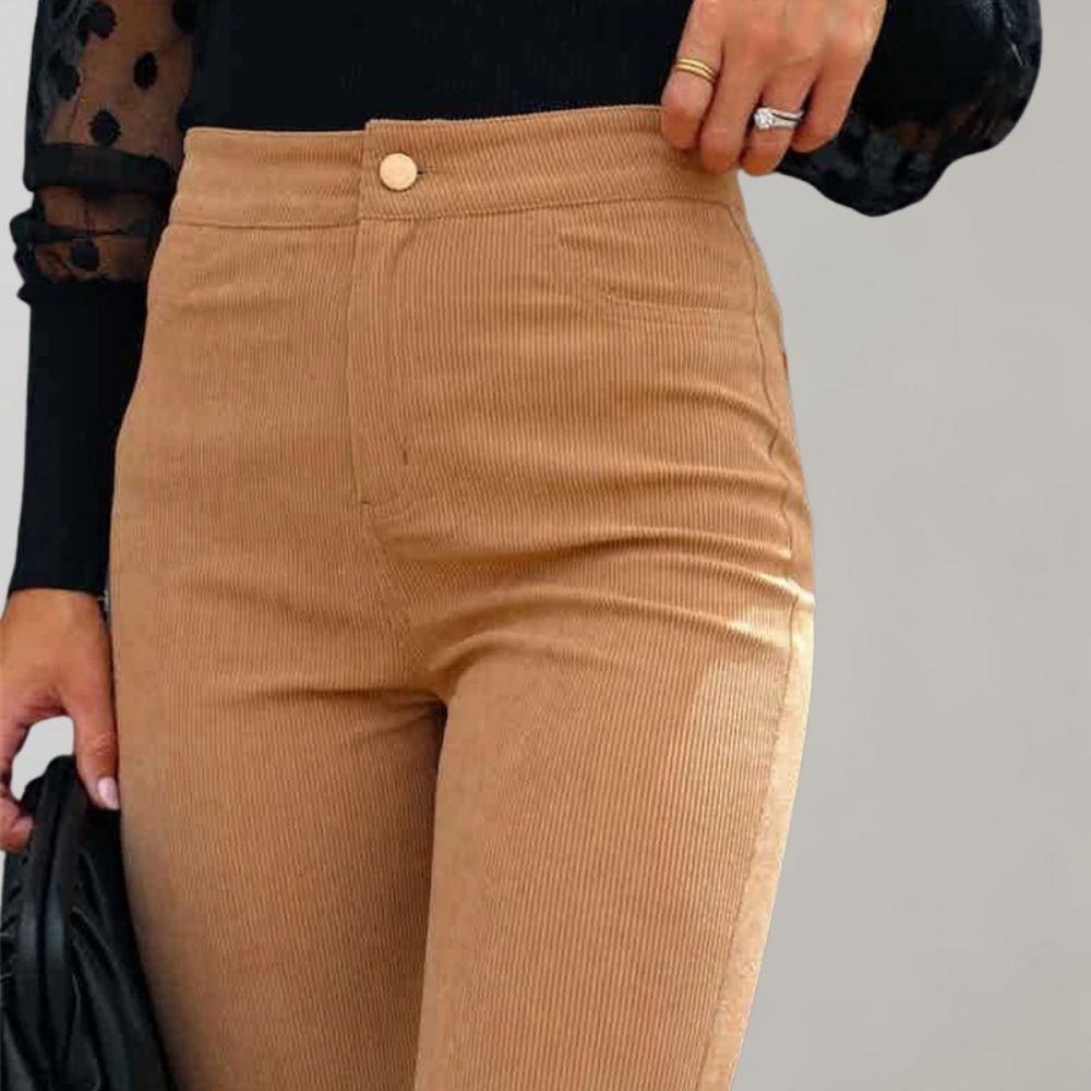 CESARA- Trendy corduroy uitlopende broek voor ieder seizoen