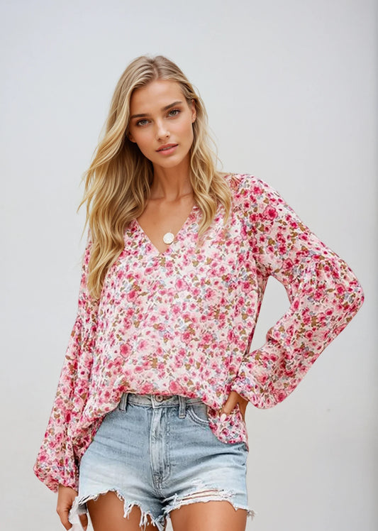 NOLA – Bloemenblouse met Luchtige Elegantie