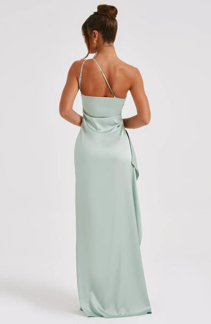 Parker – De Luxe One-Shoulder Satijnen Splitjurk