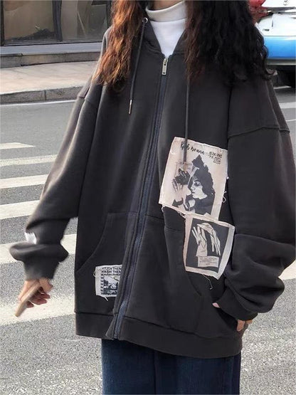 Kami | Losvallende Katoenen Hoodie met Grafische Patches