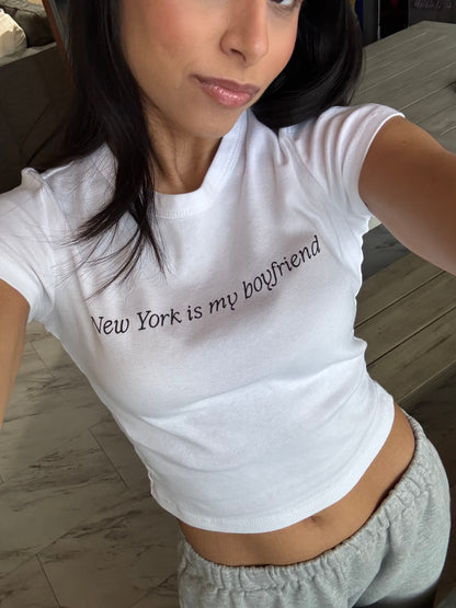 Bronx | New York is my Boyfriend Baby Tee van Katoenmix