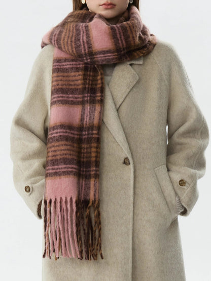 Nina | Warme Geruite Sjaal in Roze Koffie voor Dames