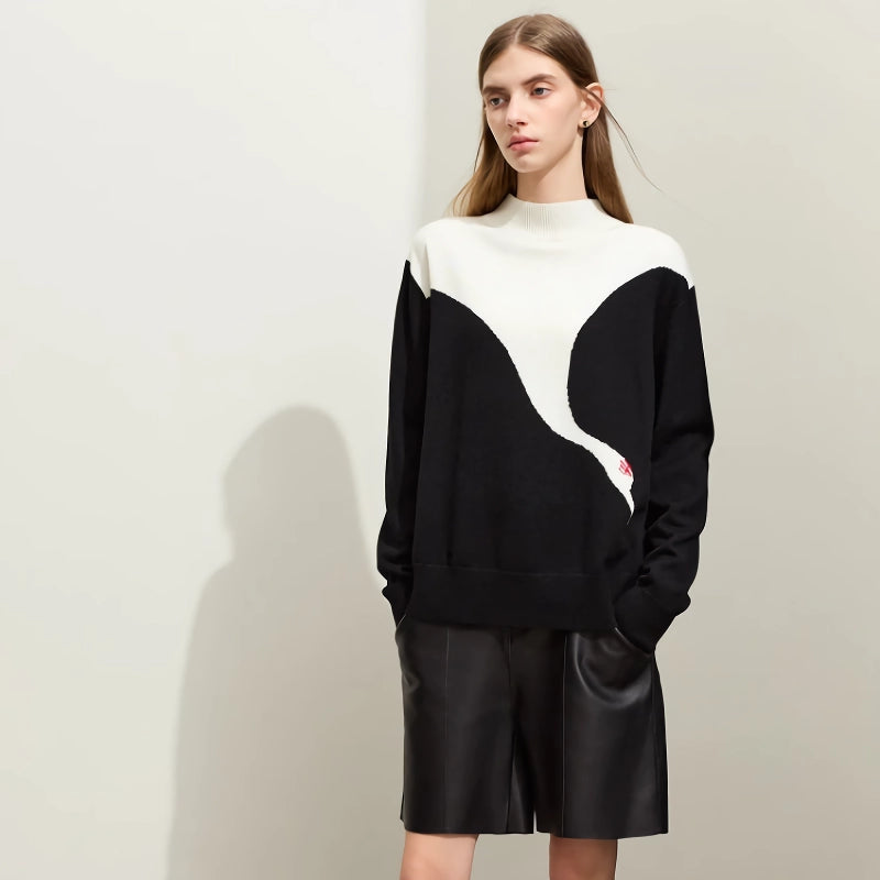 Nynke |  Jacquard Trui met Zwanenprint in Wolmix