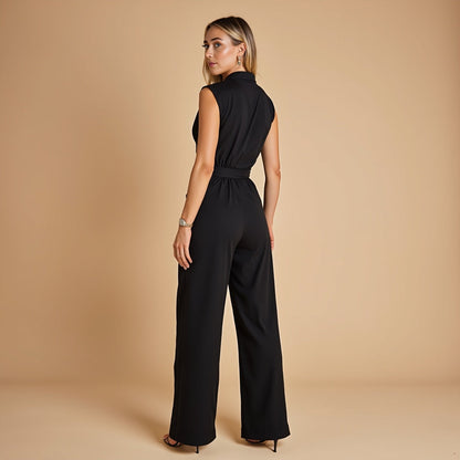 Cassandra | Elegante mouwloze jumpsuit met hoge kraag