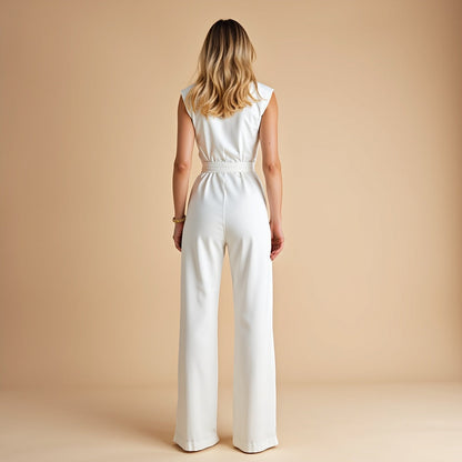 Cassandra | Elegante mouwloze jumpsuit met hoge kraag